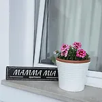 Mamma Mia Apartament *